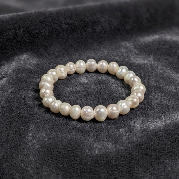 Pearl Aura Bracelet