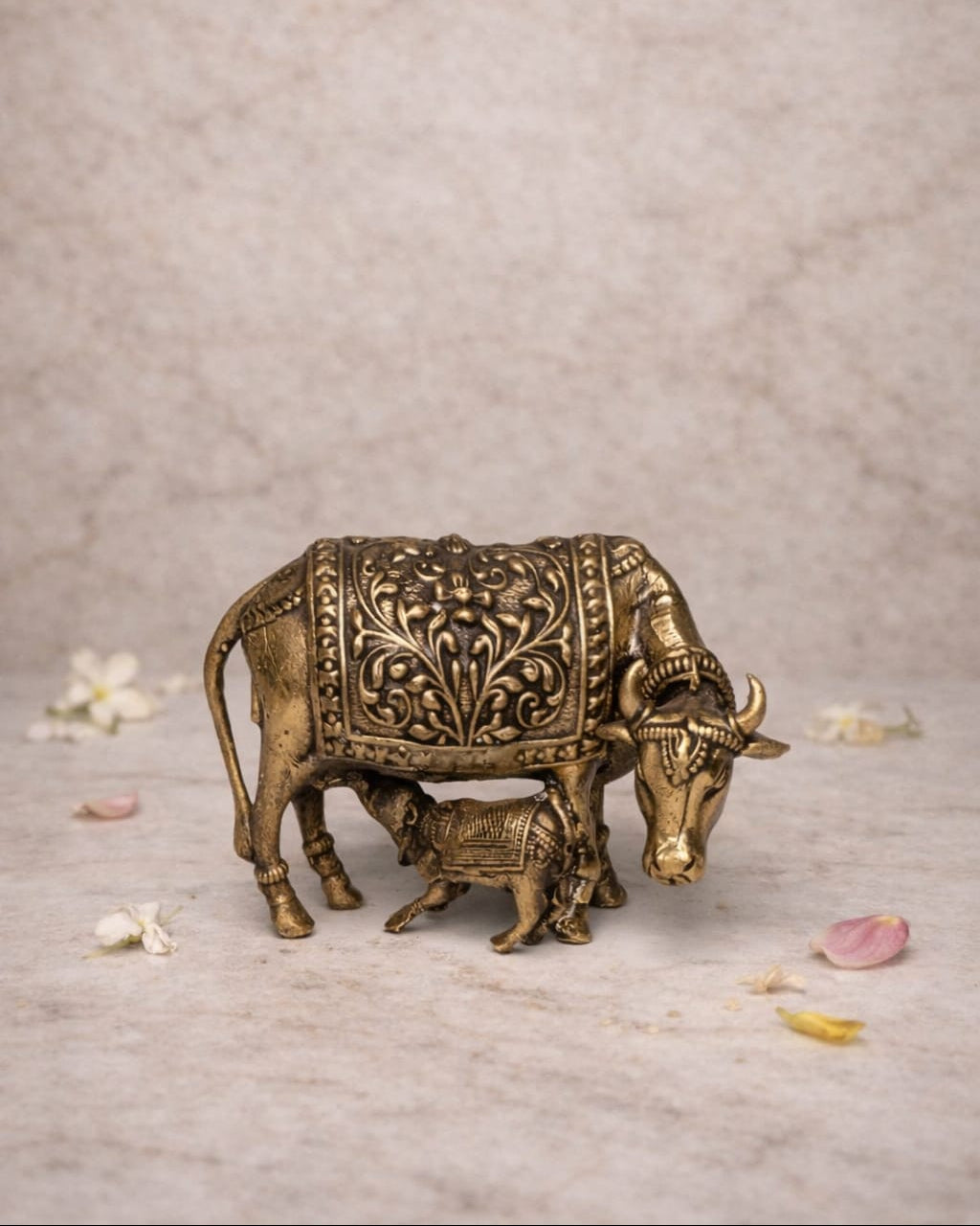 Antique Finish Kamdhenu Brass Statue – 2" Divine Cow Idol (Size: 2 inch height × 3 inch width)